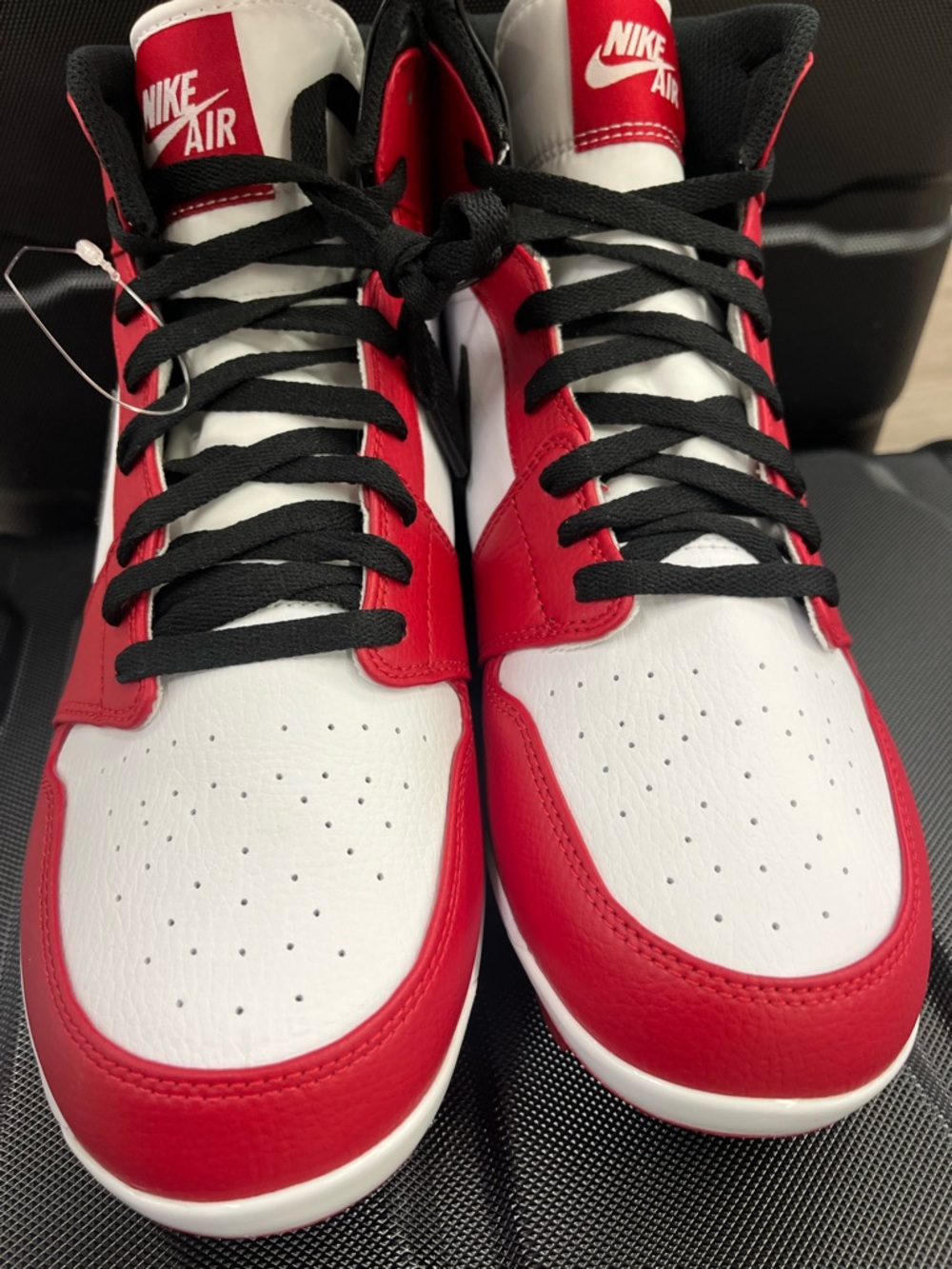 Nike Air Jordan retro av5354-611 Men’s Red White Black Baseball Cleats no box - Picture 8 of 11